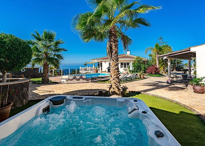 Sol Y Mar Mit Grandiosem Meerblick *