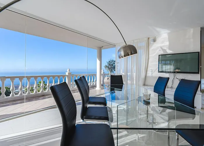 Sol Y Mar Mit Grandiosem Meerblick *