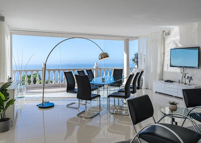 Sol Y Mar Mit Grandiosem Meerblick *