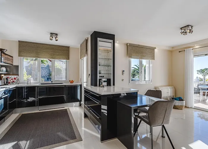 Sol Y Mar Mit Grandiosem Meerblick Villa