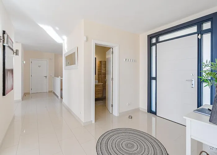 Sol Y Mar Mit Grandiosem Meerblick *